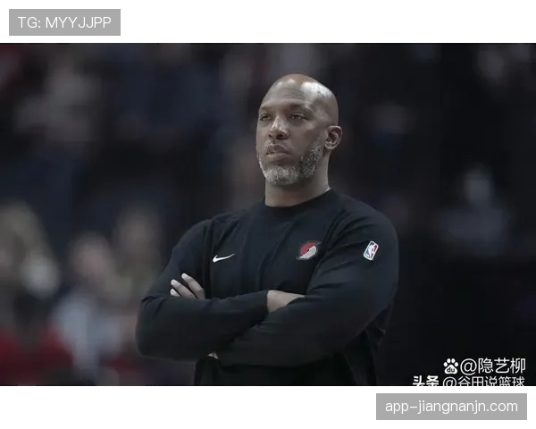 比卢普斯突破组织转变球队节奏，关键时刻助活塞拉开差距