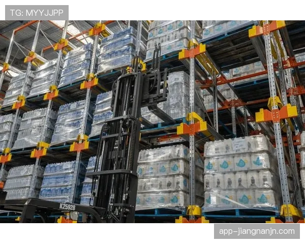 亚马尔除过人外的技术短板与比赛参与度瓶颈：发展空间如何突破？